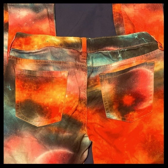 NWOT ✮ L'Amour Nanette Lepore Stretch Denim Multicolored Legging Galaxy Universe - Picture 6 of 11